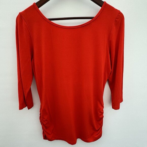 Luc Fontaine women Top Red Ruched Sides, 3/4 Sleeves, Keyhole Neckline Size 6 - Picture 2 of 15